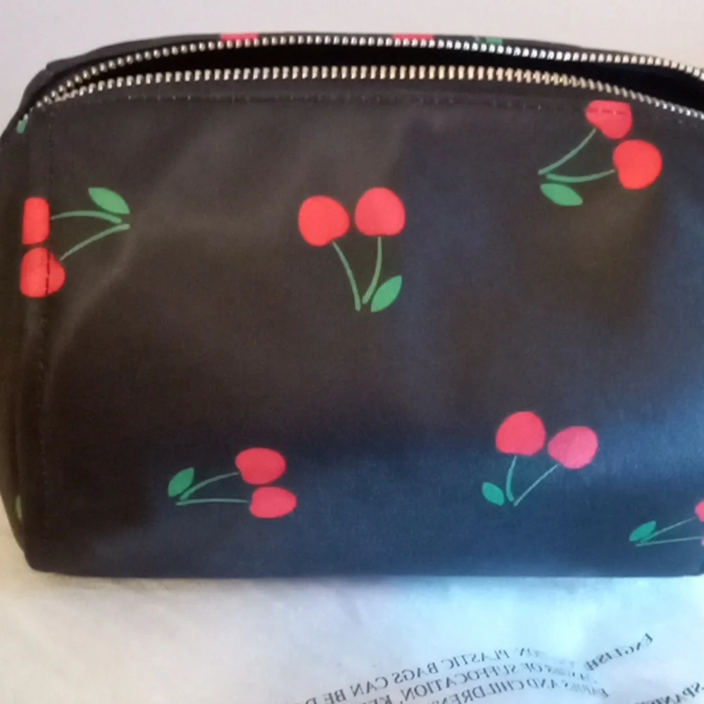 Kate Spade BOGO - Picture 5 of 6